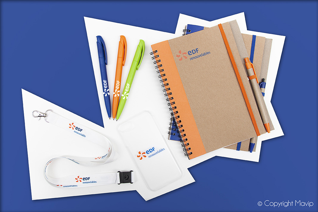 kits objets médias personnalisables avec logo d'entreprise by Mavip