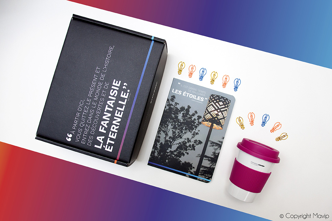 kit d'objets médias personnalisables avec logo d'entreprise by Mavip