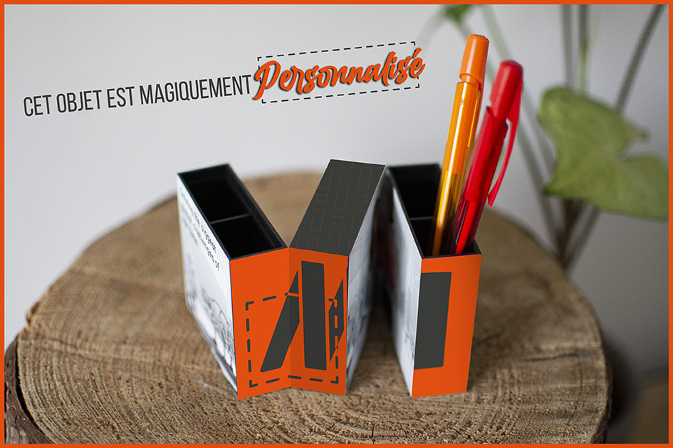 Pot à stylos et crayons dépliant en forme de cube magique personnalisé par Mavip