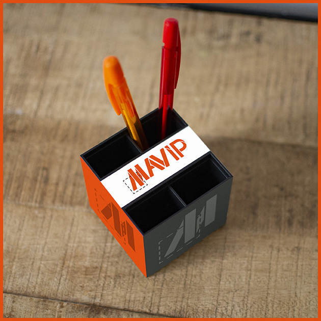 Pot à stylos et crayons dépliant en forme de cube magique personnalisé par Mavip