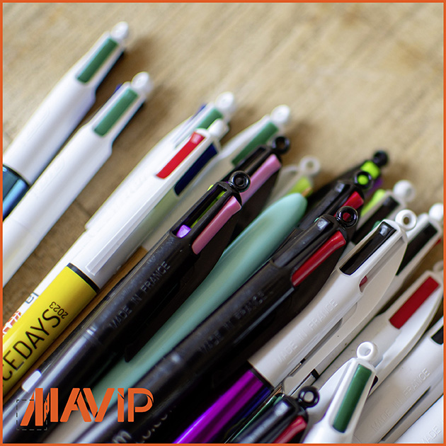 Stylos Bic© 4 Couleurs Mini Personnalisés